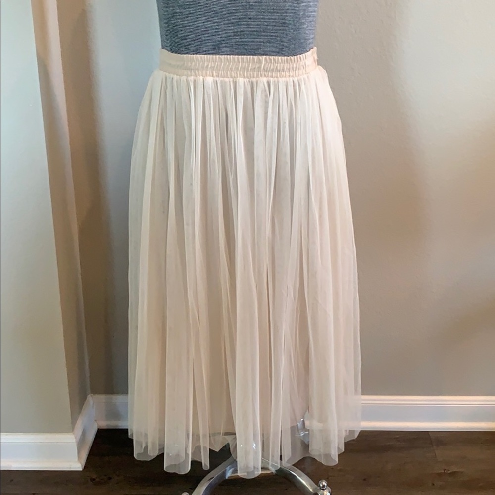 Midi tulle skirt